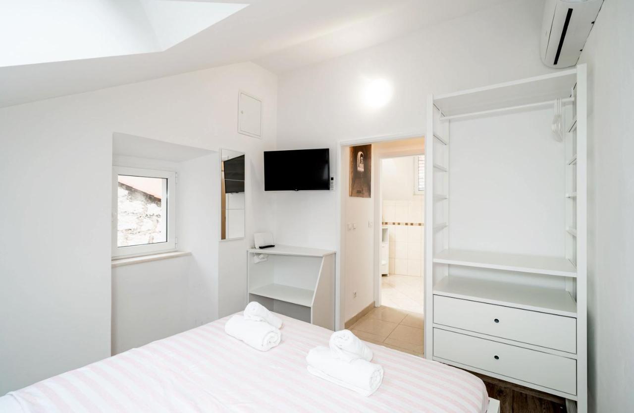 Gate Apartament *