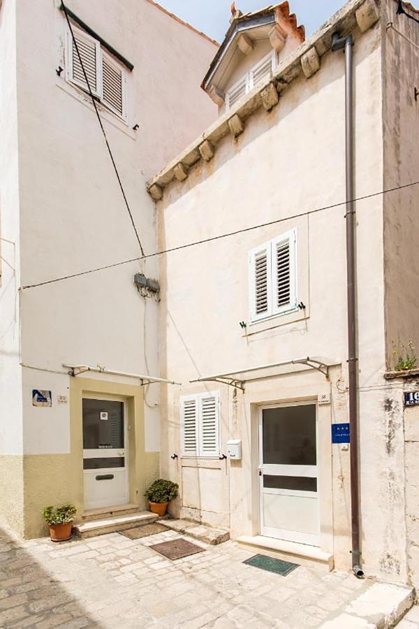 Gate Dubrovník