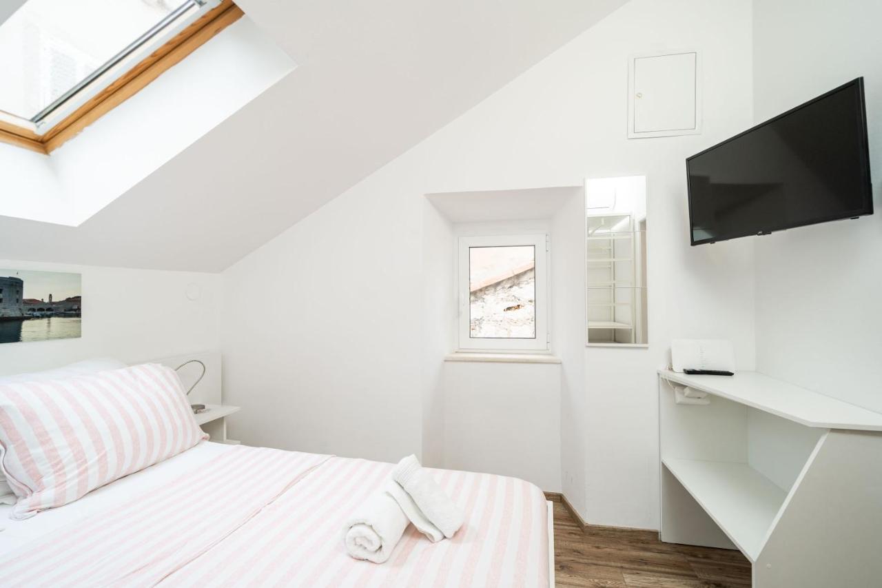 Gate Apartament *